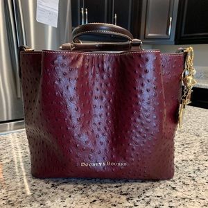 Dooney and Bourke Barlow